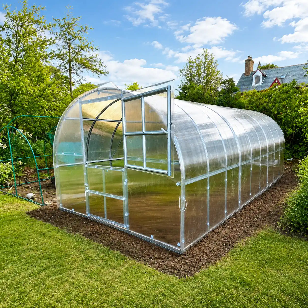 Polycarbonate Garden Greenhouse | The Timeless